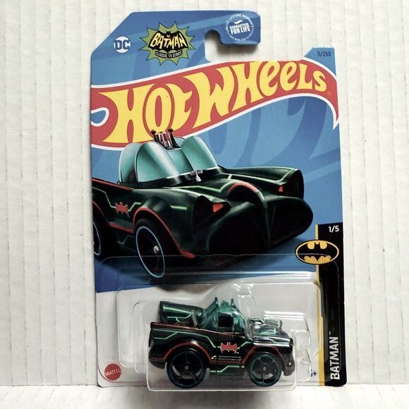 Batman Classic Hot Wheels Batmobile TV Series Tooned DC 3/250 1/5 - Picture 1 of 3